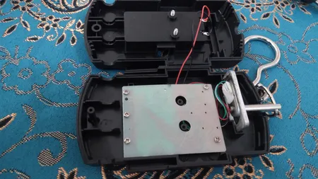 ترازو دیجیتال صامو پرشین مدل G 943