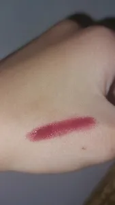 تجریه خرید لیپ گلاس شون سری Amazing Shiny شماره S52