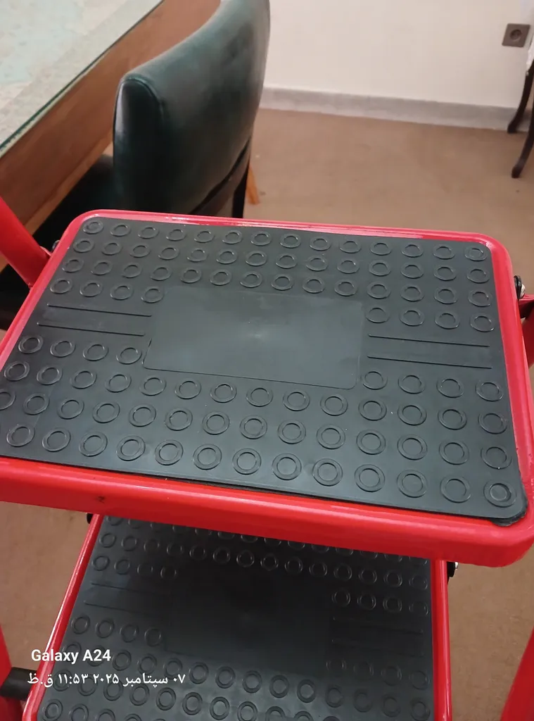 نردبان چهار پله  مدل 1163