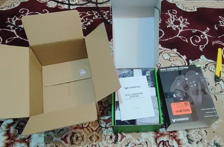 پایه شارژر اسپارک فاکس مدل W20X504 مناسب برای دسته بازی Xbox Series X / S