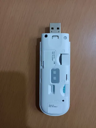 مودم LTE USB زد تی ای مدل MF79U