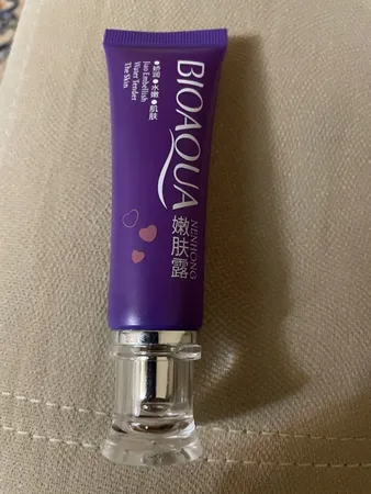 کرم روشن کننده بایو آکوا مدل CHERRY حجم 30 میلی لیتر