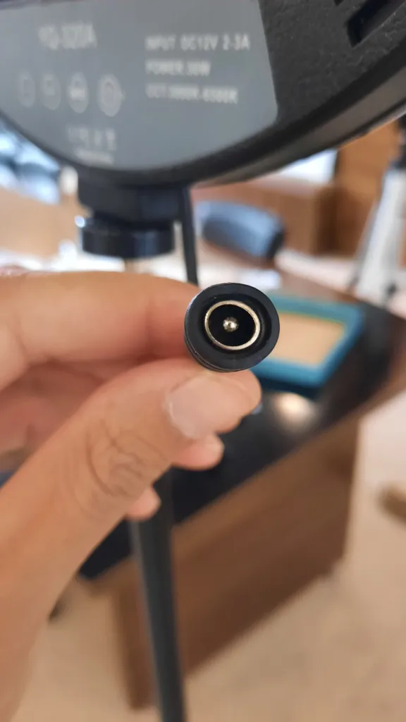 رینگ لایت مدل YQ-320A به همراه پایه