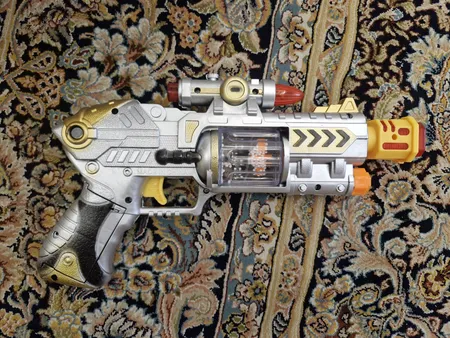 تفنگ بازی مدل لیزر برفی