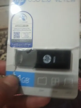 فلش مموری اچ‌پی مدل V212W ظرفیت 64 گیگابایت