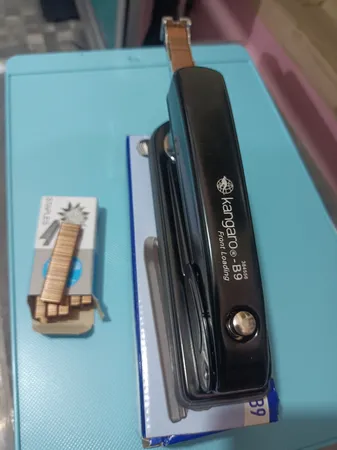 منگنه کانگرو مدل B9 به همراه سوزن منگنه دلوکس سایز 24/6