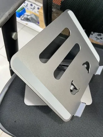 پایه نگهدارنده لپ تاپ مدل Adjustable-R