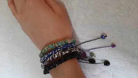 دستبند دخترانه مدل 1095