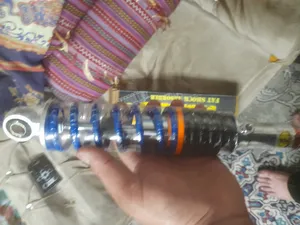 تجریه خرید کمک فنر موتور سیکلت اونو مدل 2 تیکه  مناسب برای هوندا مجموعه 2 عددی