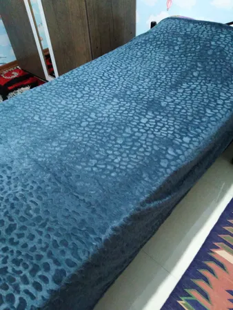 پتو مسافرتی 1 نفر مدل مجیک سایز 201x160 سانتی‌متر