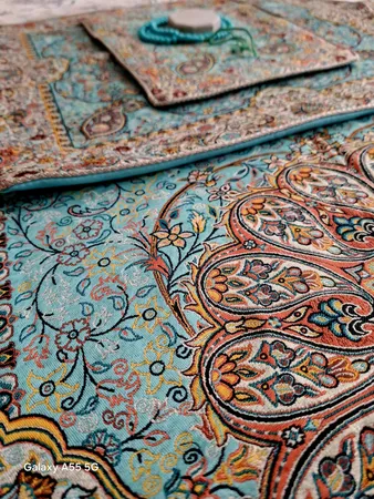 سجاده جانماز ترمه نگین خاتم طرح افشاری کد SBZ