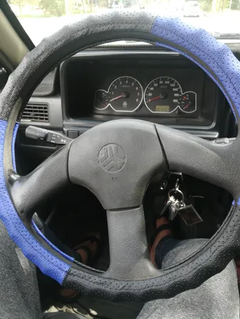 روکش فرمان مدل D16