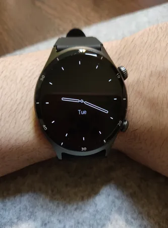 ساعت هوشمند کیو سی وای مدل GT