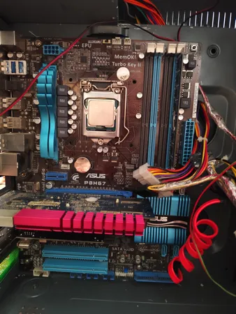 پردازنده مرکزی اینتل سری Ivy Bridge مدل Pentium G2020 Tray