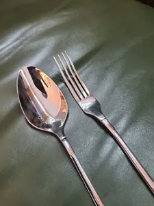 تجریه خرید سرویس قاشق و چنگال 15 پارچه جی فی نی مدل 04