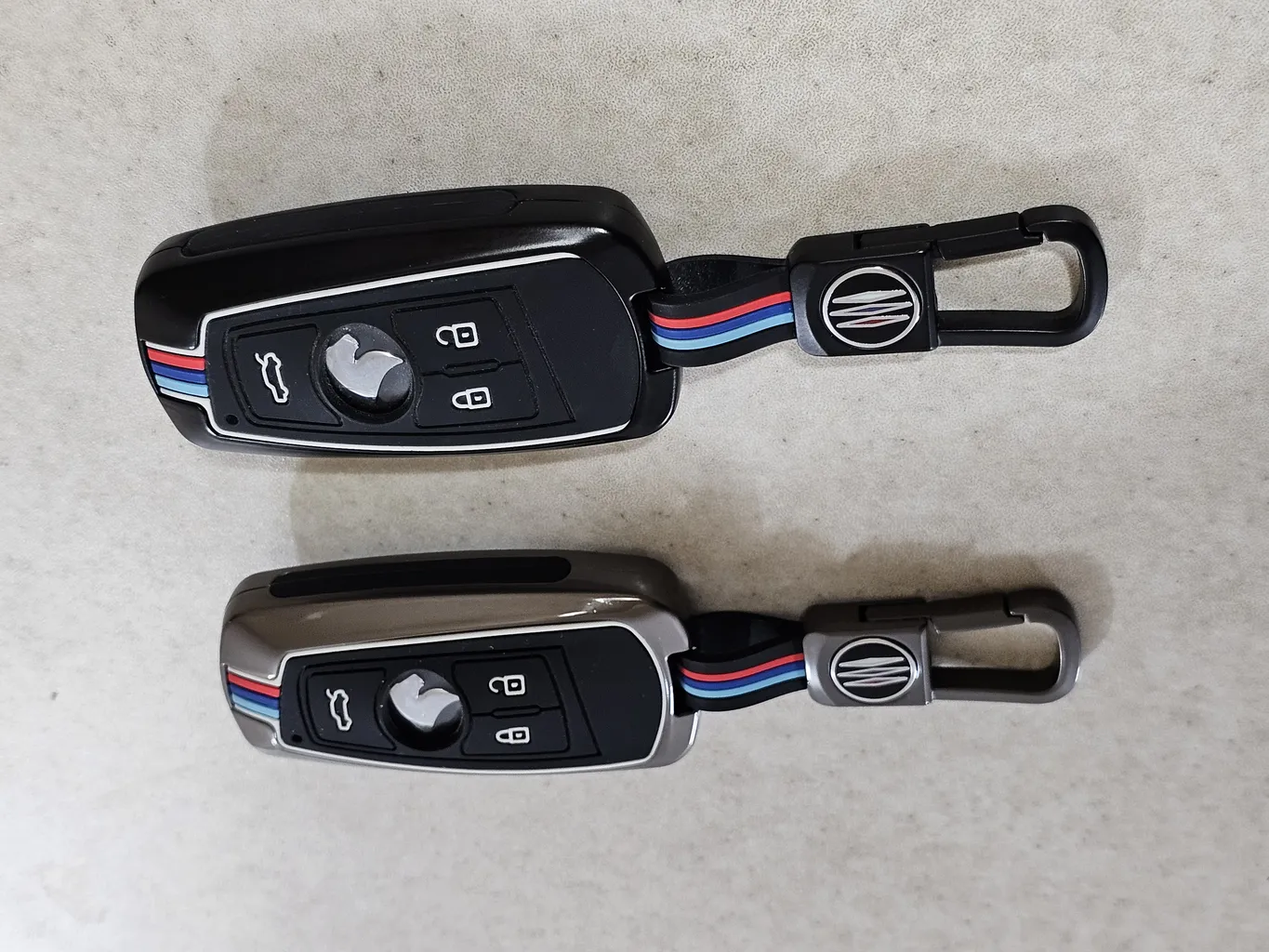 کاور ریموت و سوئیچ خودرو ام آر جی مدل 462 طرح فلزی مناسب برای تارا اتومات