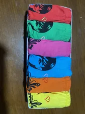 تجریه خرید شورت زنانه آوین مدل چاپی 09 مجموعه 6 عددی