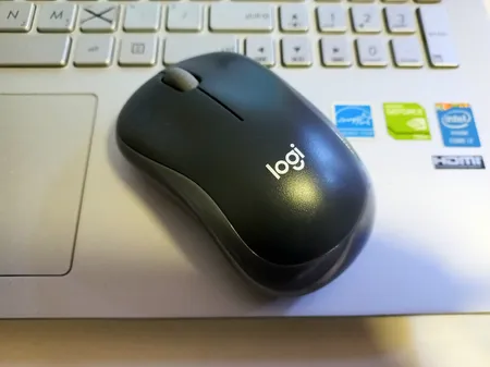 ماوس بی‌ سیم لاجیتک مدل M185