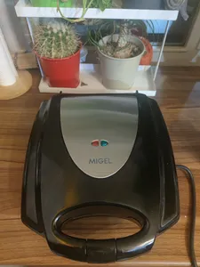 تجریه خرید ساندویچ ساز میگل مدل GSM275