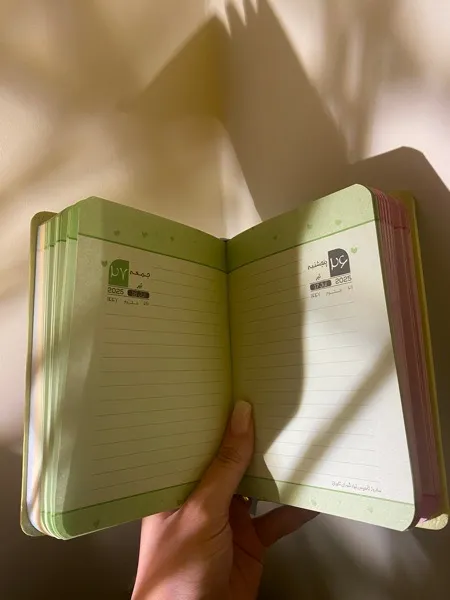 سالنامه سال 1404 دایان مدل سالید کد 138