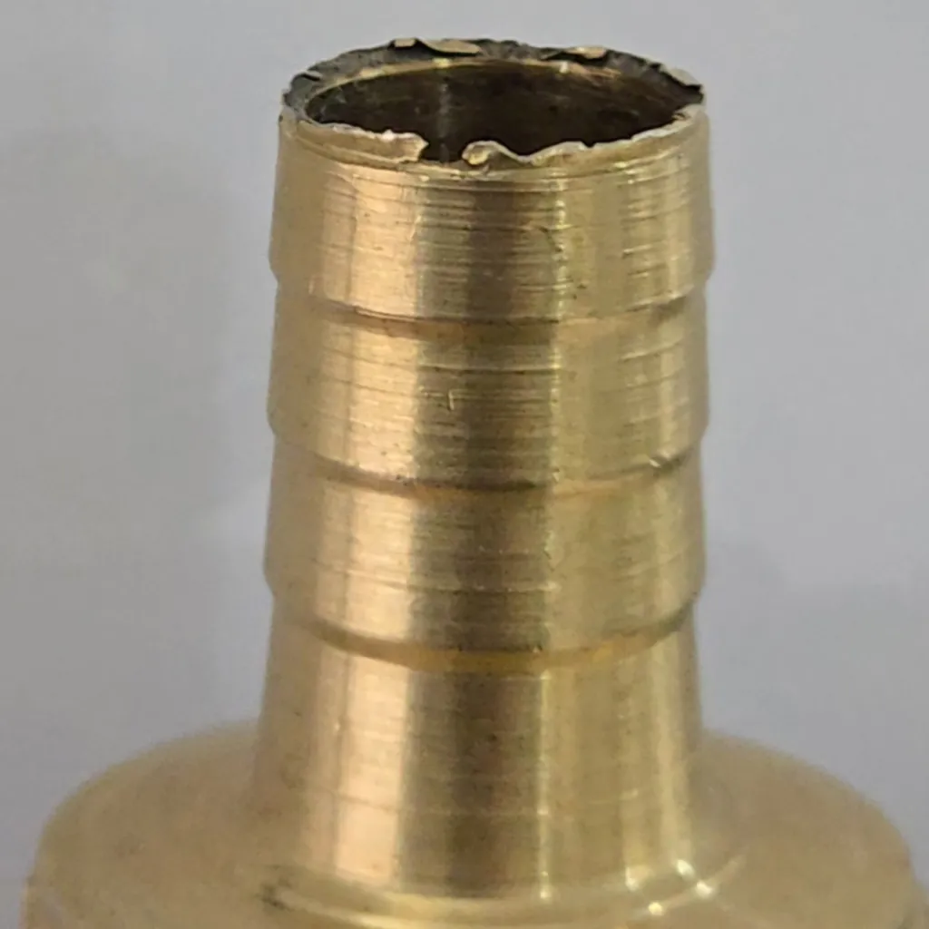 شیر حیاطی ایران آلیان مدل برنجی 1/2