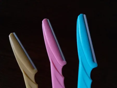 تیغ اصلاح ابرو تینکل مدل PRO1 بسته 3 عددی