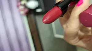 تجریه خرید رژ لب جامد گلدن رز شماره 20