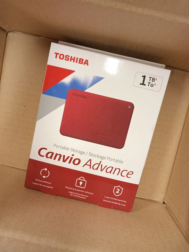 هارد اکسترنال توشیبا مدل Canvio Advance ظرفیت 1 ترابایت