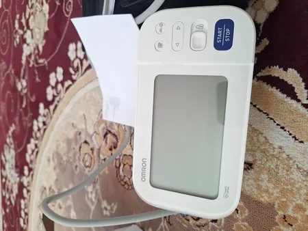 فشارسنج دیجیتال بازویی امرن مدل M6 Comfort
