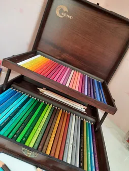 جعبه مداد رنگی 60 رنگ کارنو مدل CSS 001