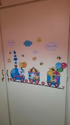 استیکر دیواری کودک باروچین مدل قطار رنگارنگ مجموعه 24 عددی