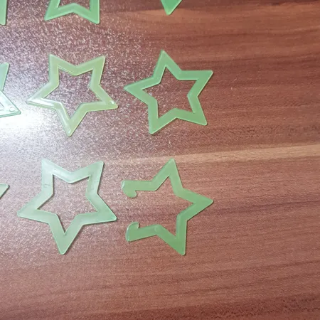 استیکر دیواری کودک طرح ستاره شب تاب کد 4CHS بسته 35 عددی