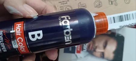 شامپو رنگ فاربین مدل 1.0 حجم 250 میلی لیتر رنگ مشکی به همراه شامپو تثبیت کننده رنگ مو فاربن مدل 01 حجم 250 میلی لیتر