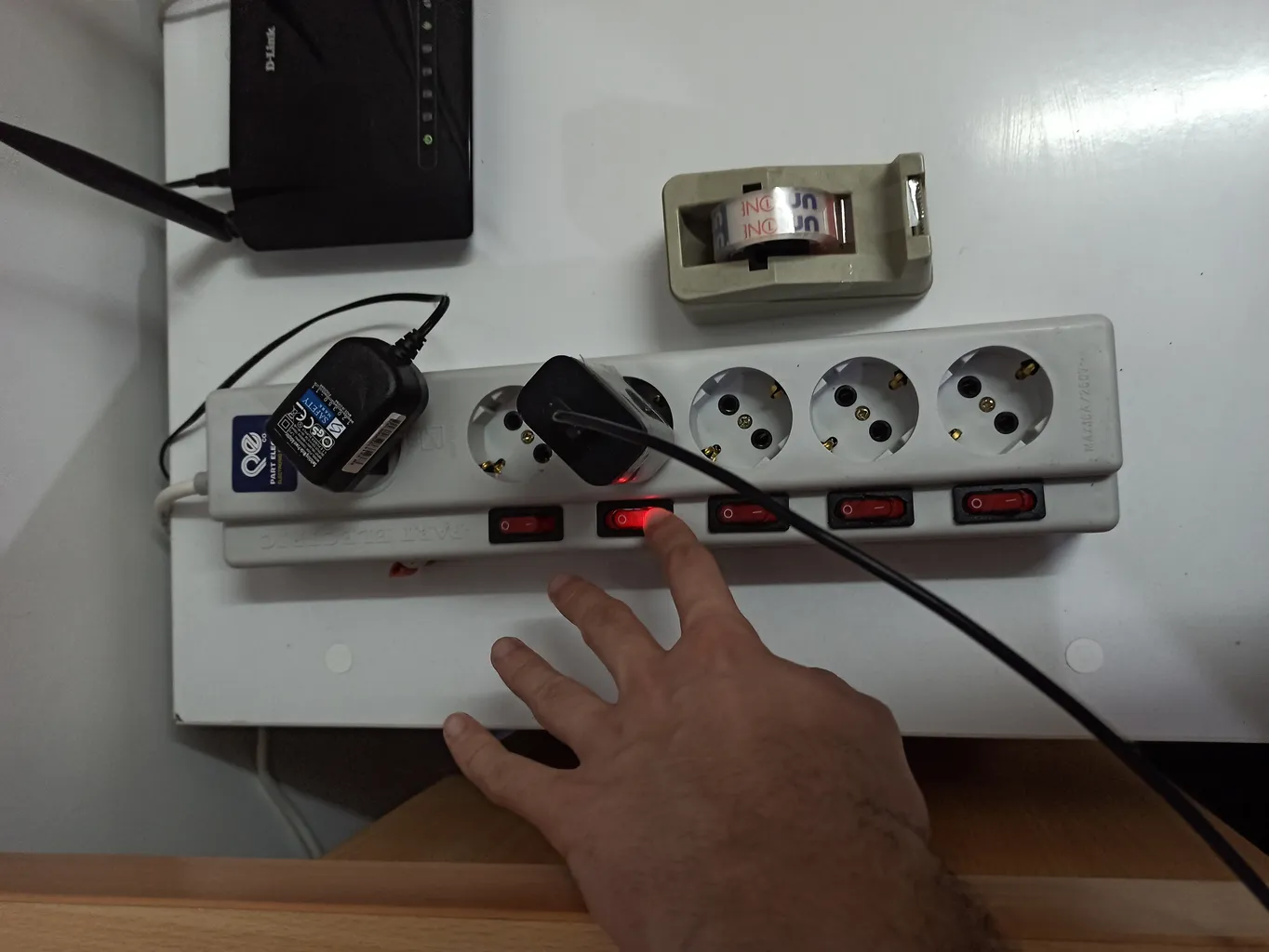 چندراهی برق پارت الکتریک مدل PE2059