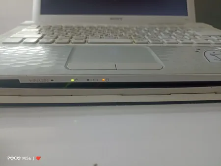 پایه نگهدارنده لپ تاپ مدل پاراکو کد 001