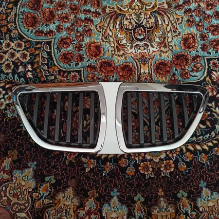 جلو پنجره مدل BW مناسب برای تیبا