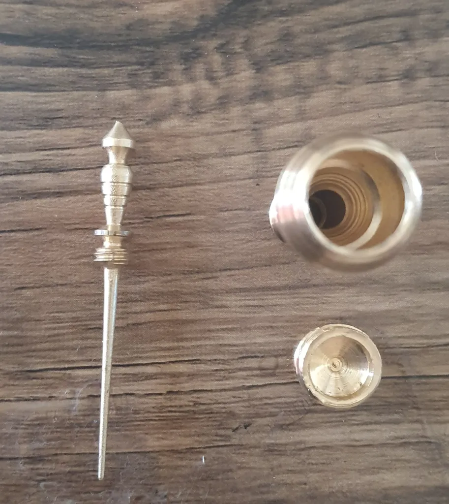 سرمه دان برنجی جالینوس مدل حناس