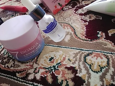 کرم ضدچروک بایو آکوا مدل سون حجم 50 میلی لیتر به همراه سرم ضد چروک بایو آکوا مدل بلوبری حجم 15 میلی لیتر