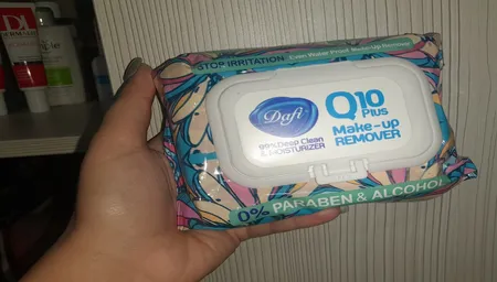 دستمال مرطوب دافی مدل Q10-STOP ACNE بسته 50 عددی