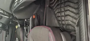 تجریه خرید نگهدارنده تلفن همراه آردوج مدل چسبی