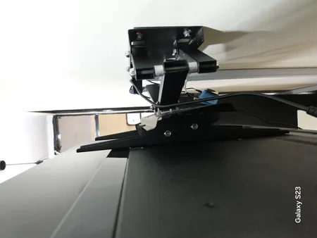 پایه دیواری تلویزیون ال جی مدل F830 مناسب برای تلویزیون های 40 تا 60 اینچ