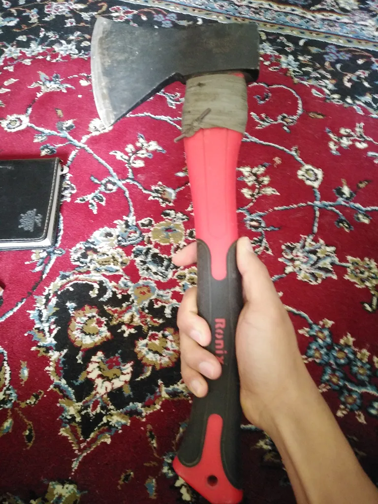 تبر رونیکس مدل RH-4700 وزن 600 گرم