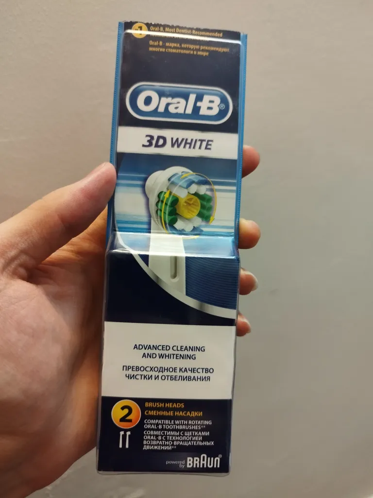 سری یدک مسواک برقی اورال-بی 3D White EB18 بسته 2 عددی