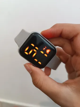 ساعت مچی دیجیتال بچه گانه مدل D1