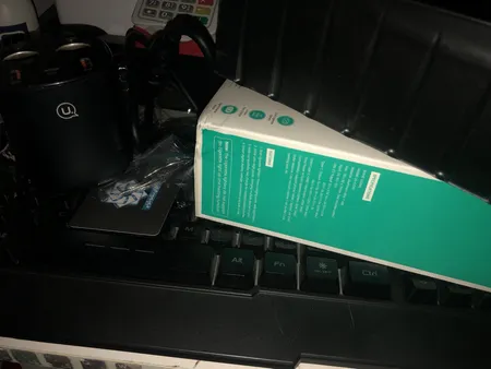 شارژر فندکی یوسمز مدل CC151 245w