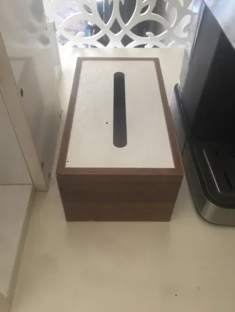 جادستمال کاغذی رایکا مدل HM1374