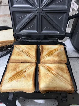 ساندویچ‌ساز چهار خانه یونیک مکس مدل VSM-33