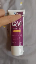 کرم مرطوب کننده کیووی مدل Flare Up وزن 100 گرم