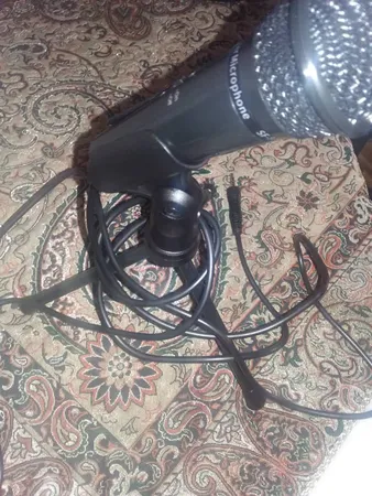 میکروفون استودیویی مدل SF-910