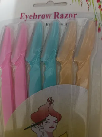 تیغ ابرو مدل 001 مجموعه 6 عددی